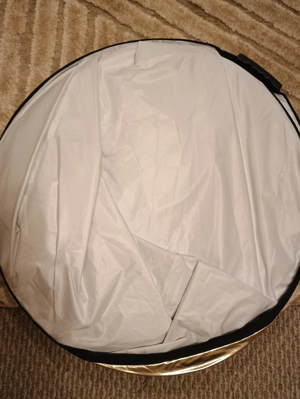 Large Foldable Oval Reflector